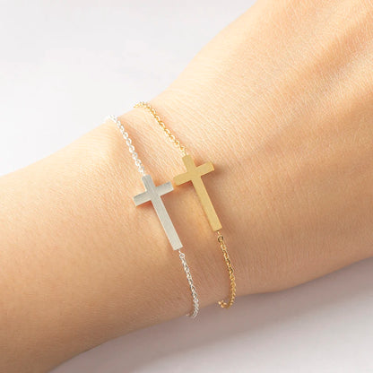 pulseira-minimalista-com-crucifixo, pulseira-devoção-sutil, pulseira-crucifixo-elegante, pulseira-simples-com-fé, pulseira-espiritualidade-minimalista, pulseira-de-crucifixo-delicada, pulseira-versátil-com-crucifixo, pulseira-discreta-e-sagrada, pulseira-de-fé-elegante, pulseira-com-crucifixo-moderno